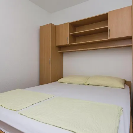 Apartment Nice In Sv,petar Na Moru With Kitchen *